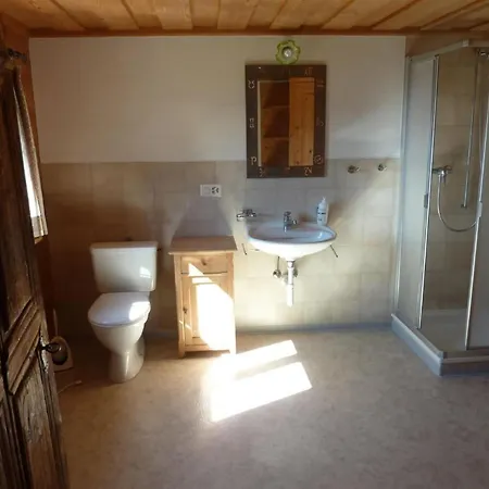 Nyaraló Alte Gonda By Interhome Pany